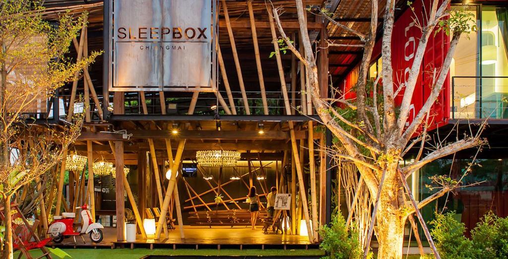 Sleepbox Chiangmai Hotel Chiang Mai Exterior photo